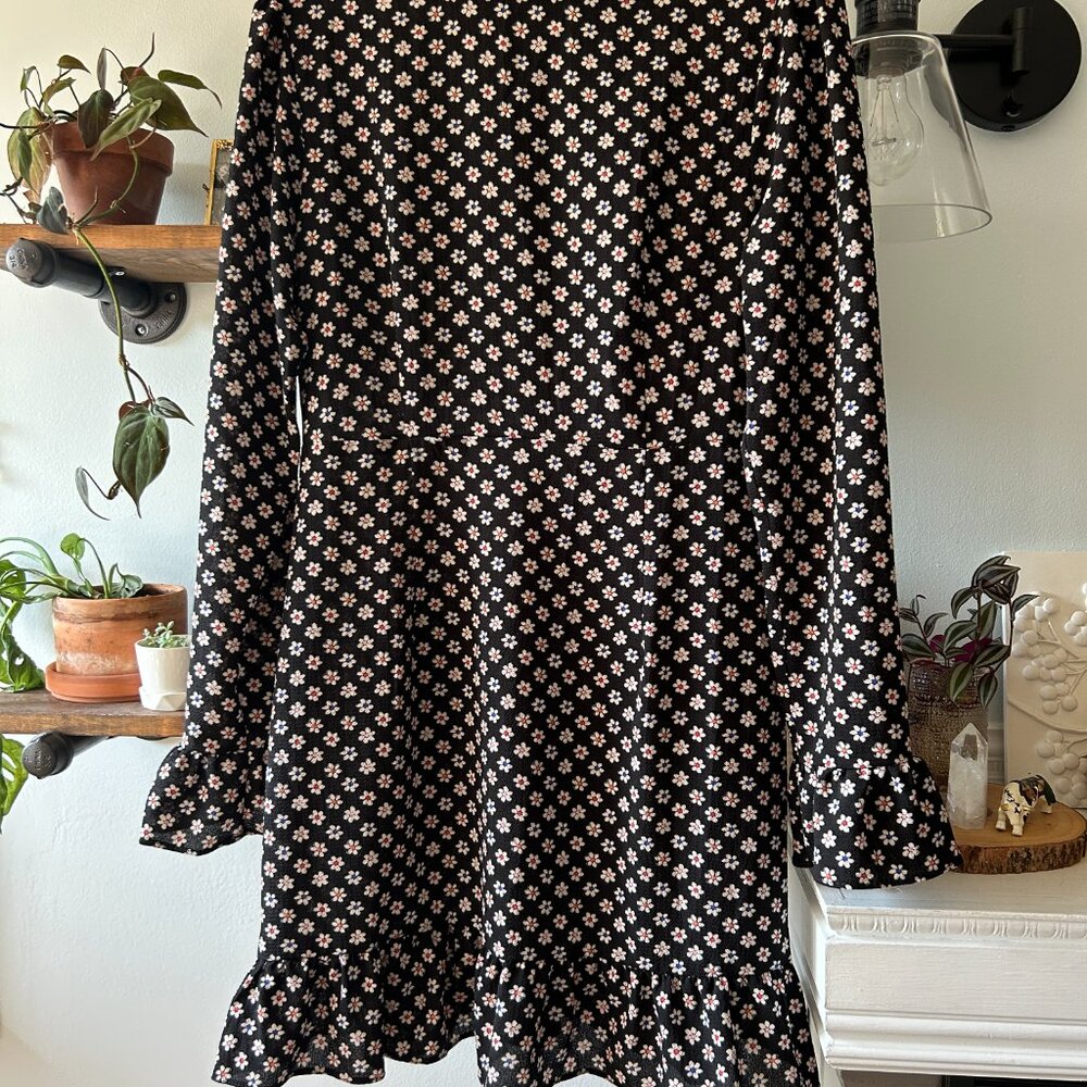 Floral Ruffle Mini Dress - Picture 3 of 7
